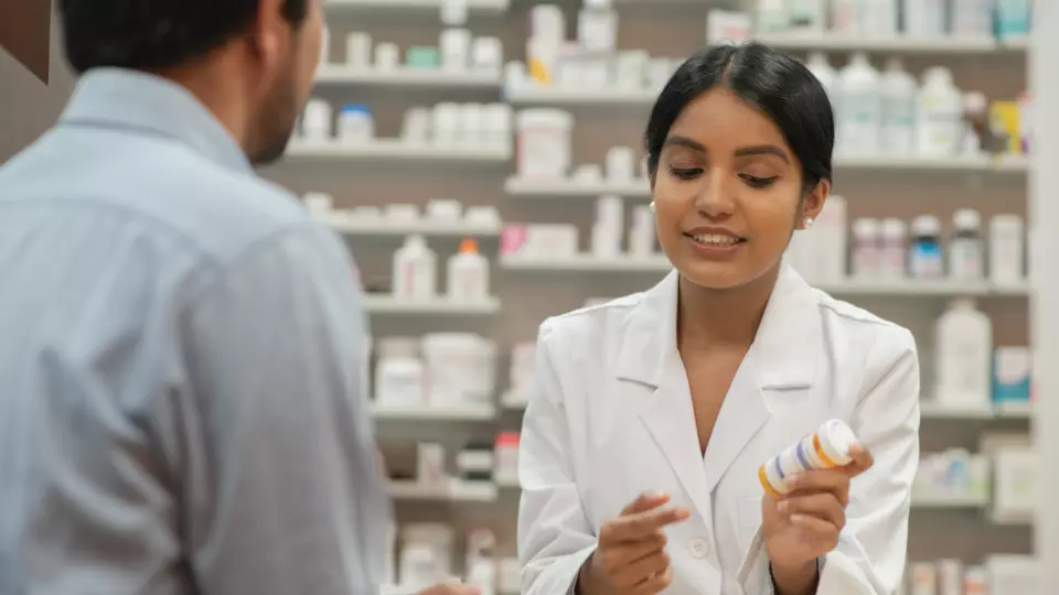 Pharmacien-conseillant-un-patient-audit-qualite-conformite Pharmacien-conseillant-un-patient-audit-qualite-conformite